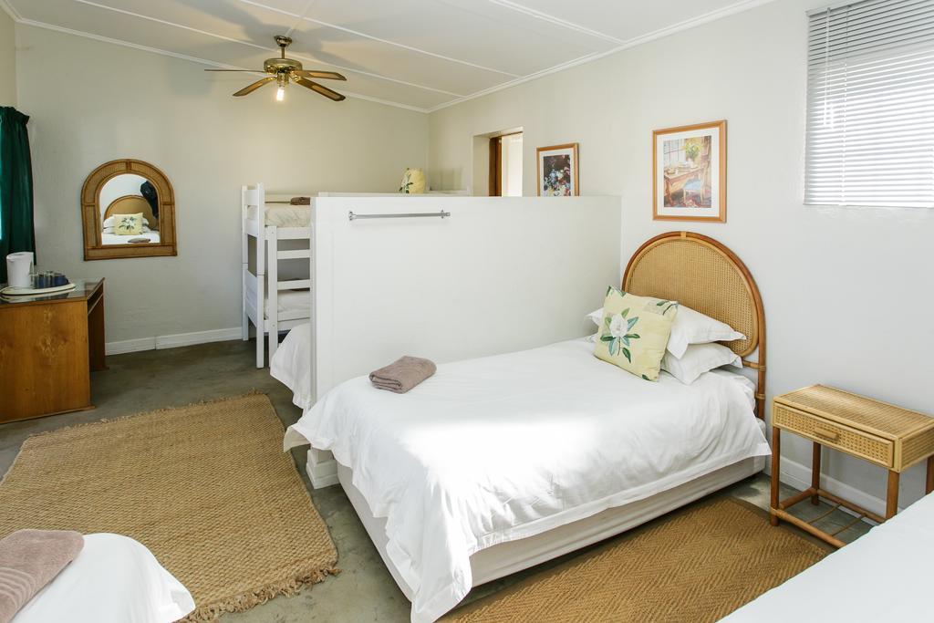 Wagon Wheel Country Lodge Beaufort West Eksteriør billede