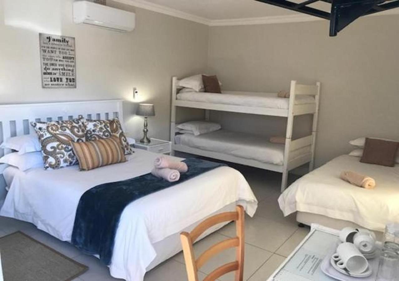 Wagon Wheel Country Lodge Beaufort West Eksteriør billede
